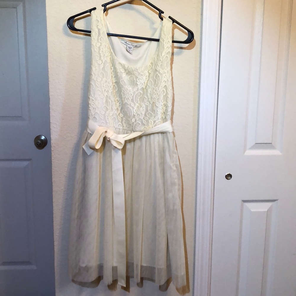 Lace dress